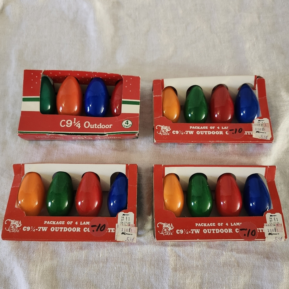 Vintage C 9 1/4 Christmas Bulbs Outdoor Replacement Bulbs 4 Packs of 4 UNTESTED